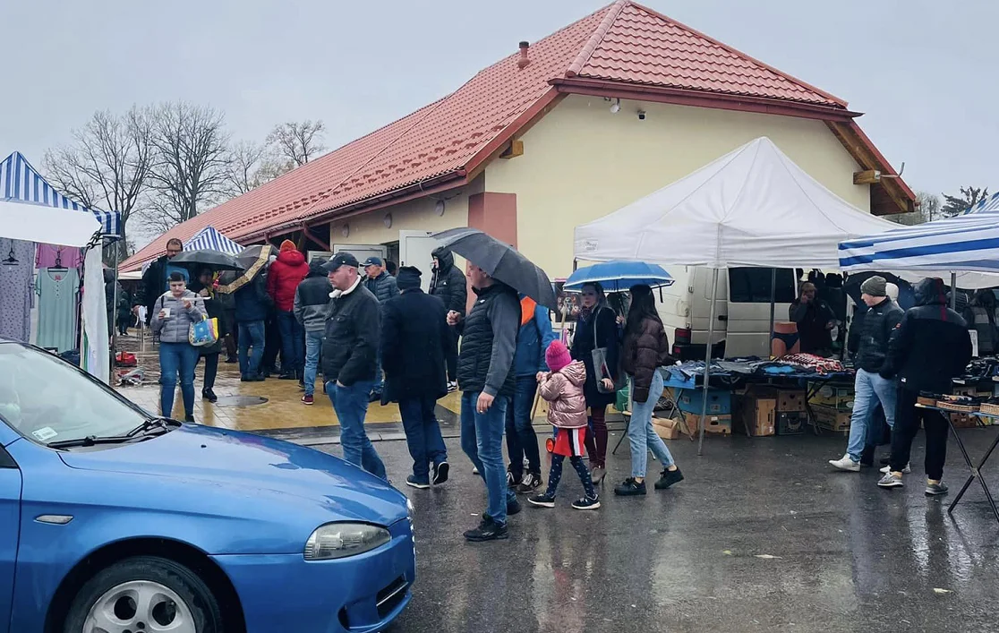 Inauguracja giełdy samochodowej w Sokołowie Małopolskim