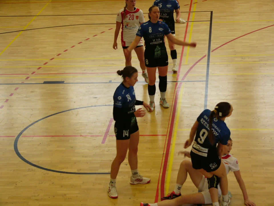 SPR Handball Rzeszów vs UKS Varsovia Warszawa