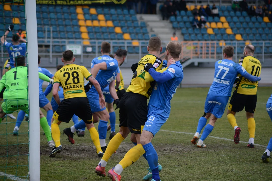 eWinner 2. Liga: Siarka Tarnobrzeg - Hutnik Kraków 1:1 - zdjęcia z meczu