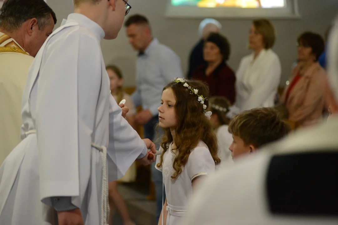 Rocznica Pierwszej Komunii Świętej w Parafii Miłosierdzia Bożego w Tarnobrzegu