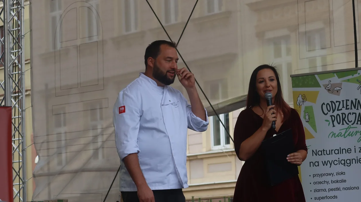 Drugi dzień festiwalu "Karpaty na Widelcu". Robert Makłowicz docenił Rzeszów [ZDJĘCIA, WIDEO]