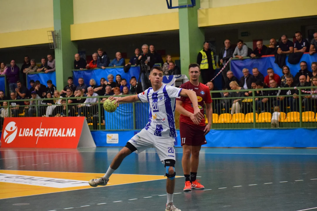 Handball Stal Mielec wygrywa z ogromną przewagą [ZDJĘCIA, VIDEO] - Zdjęcie główne