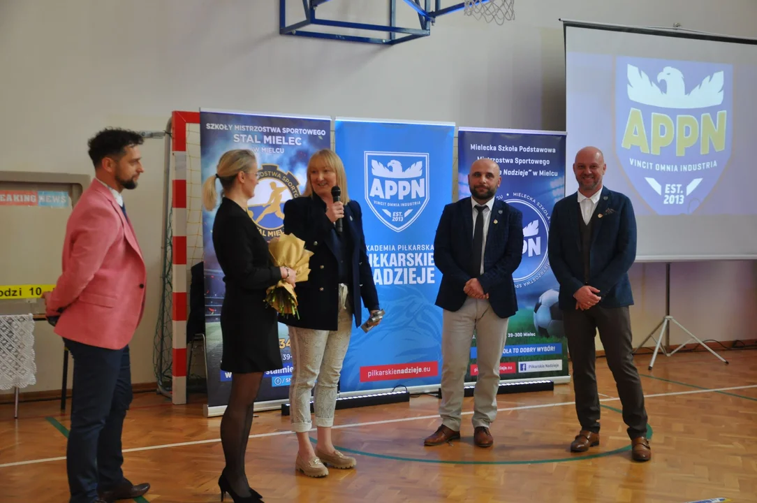 10-lecie Akademii Piłkarskiej Płkarskie Nadzieje w Mielcu
