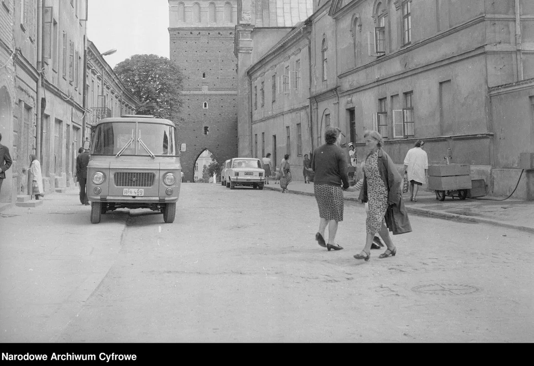 Sandomierz na archiwalnych fotografiach. Unikatowe ujęcia "Małego Rzymu" [ZDJĘCIA] - Zdjęcie główne