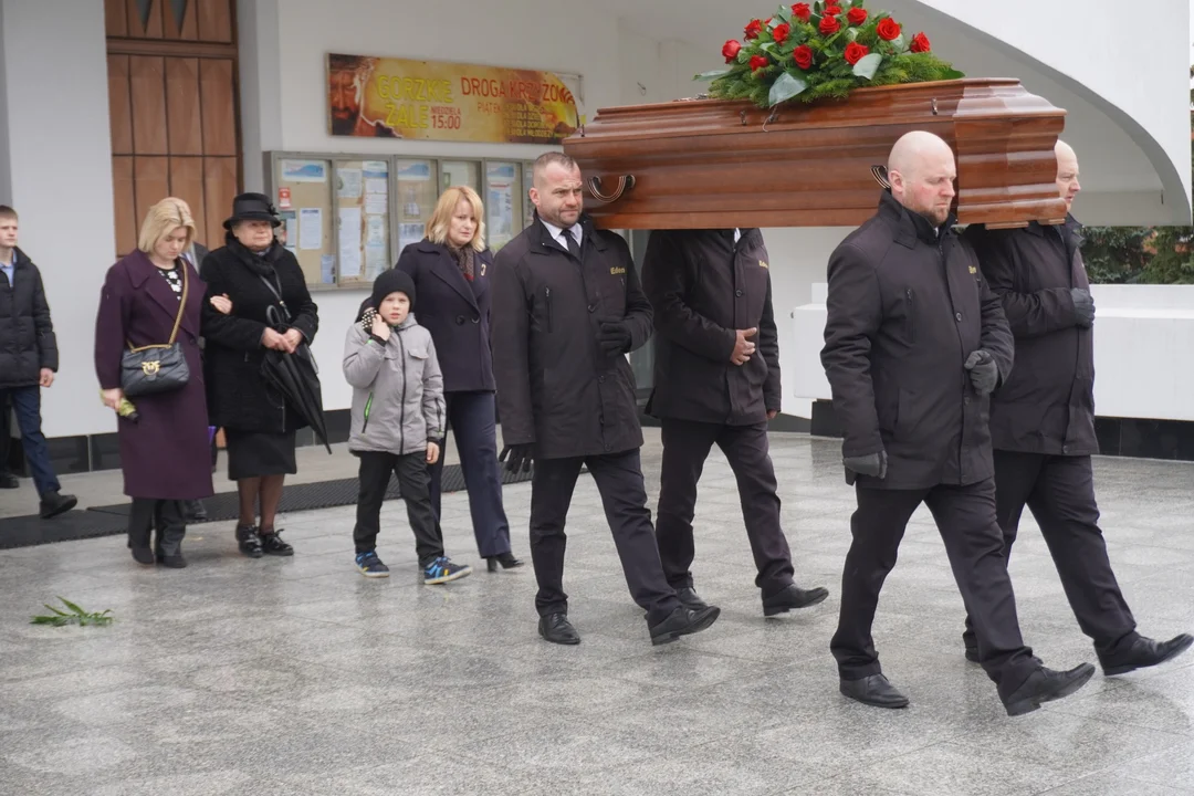 Mielczanie tłumnie pożegnali śp. Władysława Bieńka [FOTO, AUDIO] - Zdjęcie główne