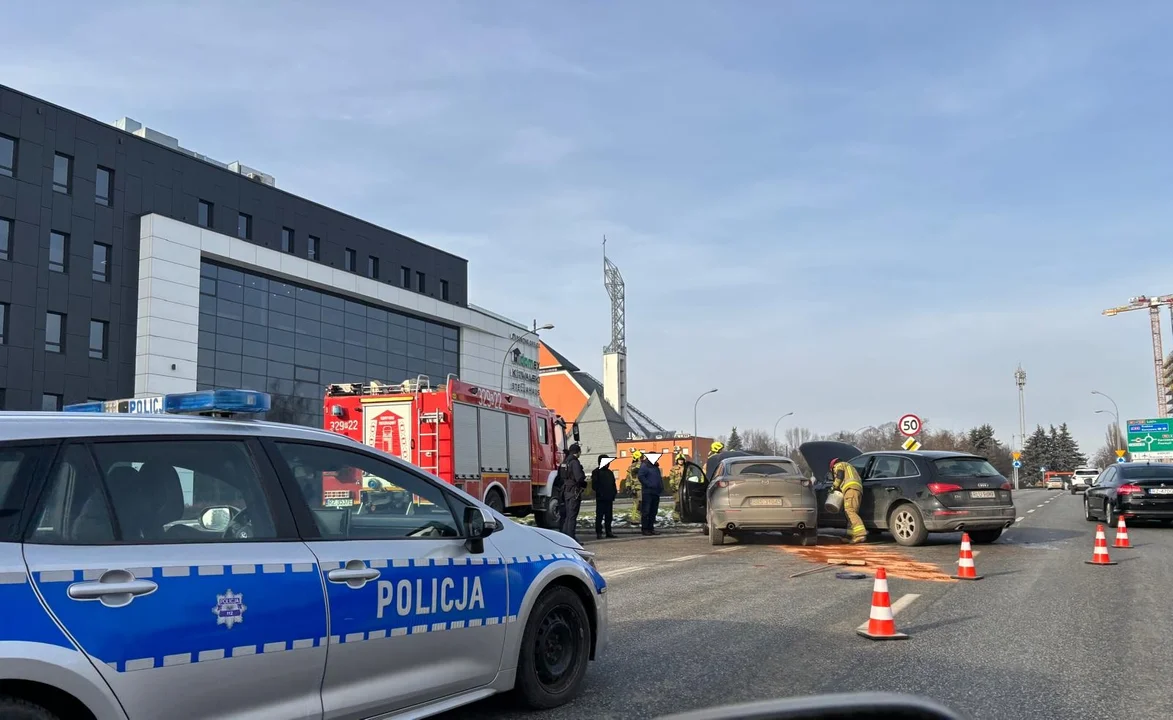 Wypadek przed rondem Pobitno w Rzeszowie