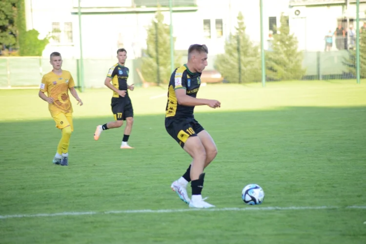 Siarka Tarnobrzeg - Czarni Połaniec 3:2