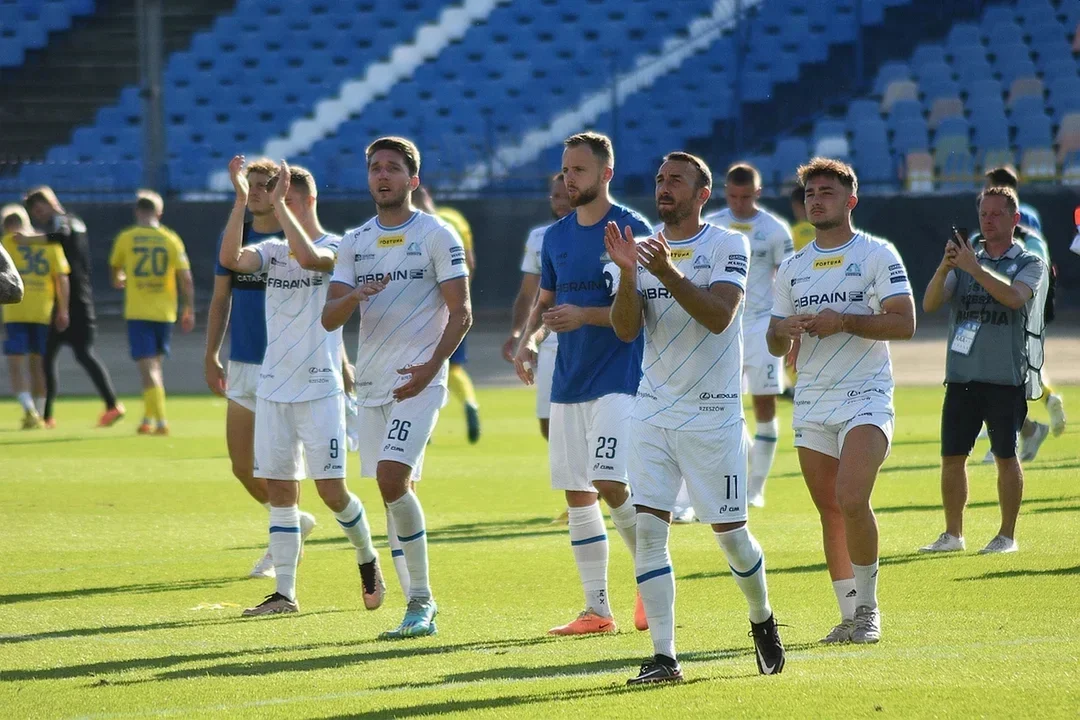 Fortuna I Liga Piłki Nożnej Stal Rzeszów - Zagłębie Sosnowiec