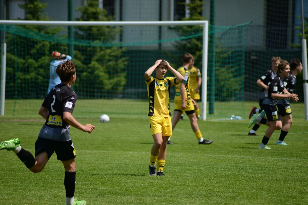 Centralna Liga Juniorów U-15: Siarka Tarnobrzeg - Korona Kielce 1:2