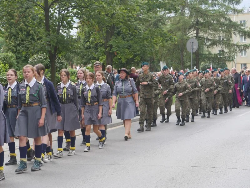 Odsłonięcie pomnika w Mielcu