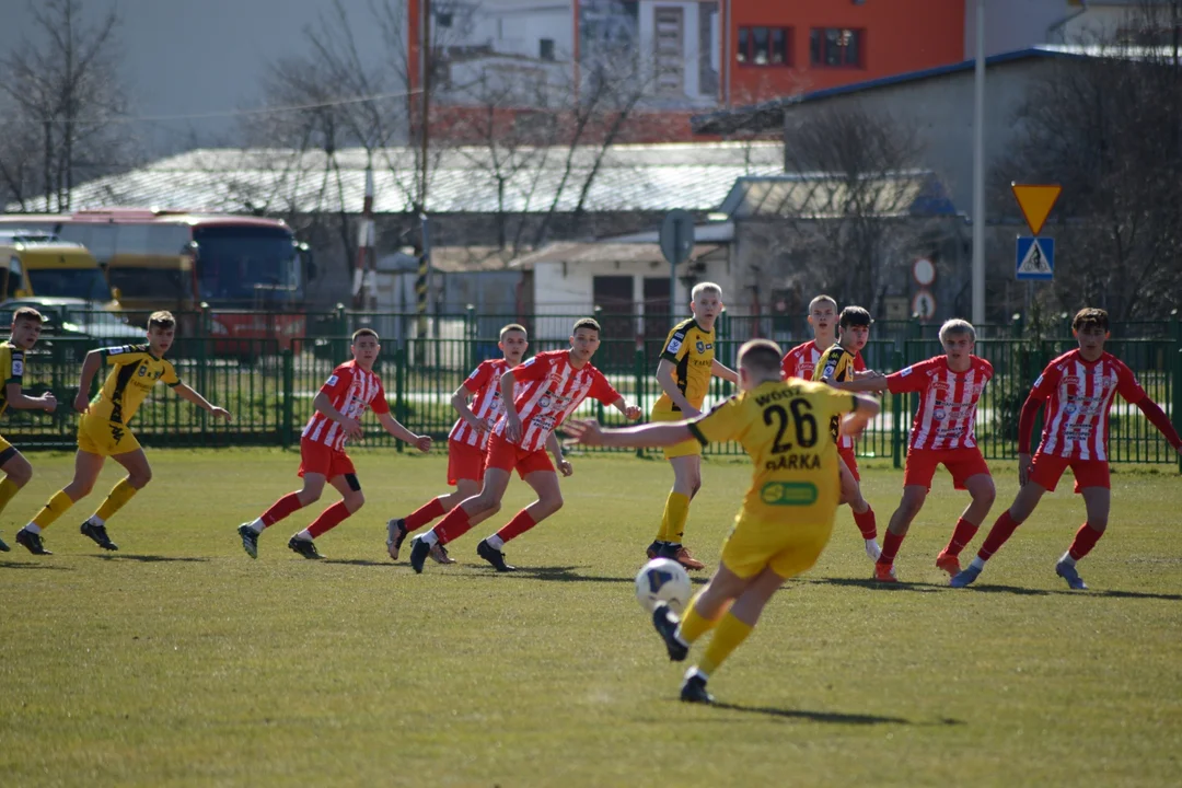 Centralna Liga Juniorów U-15: Siarka Tarnobrzeg - SMS Resovia Rzeszów 2:0