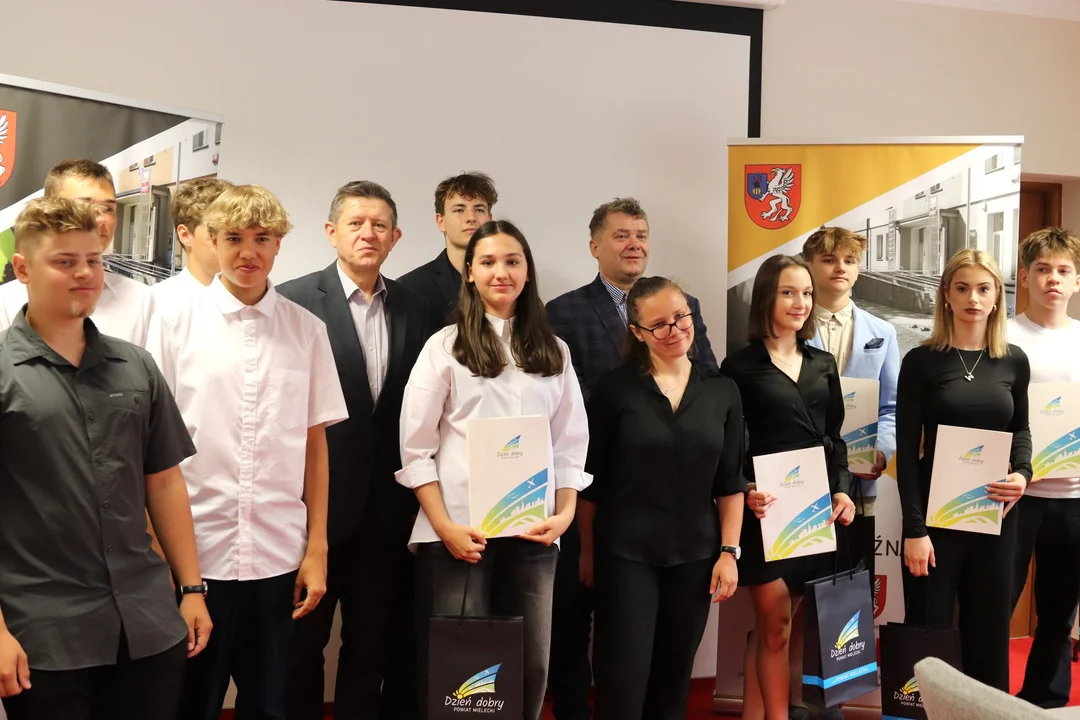 Powiat Mielecki przyznał stypendia dla najlepszych sportówców