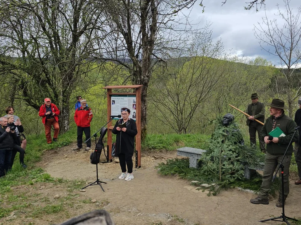 Uroczyste odsłonięcie Ławeczki Majstra Biedy