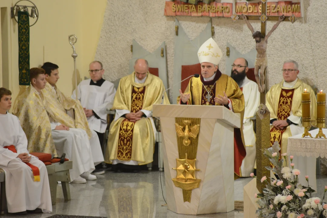 Relikwie bł. Carlo Acutisa, jednego z patronów Światowych Dni Młodzieży, w Parafii Św. Barbary w Tarnobrzegu