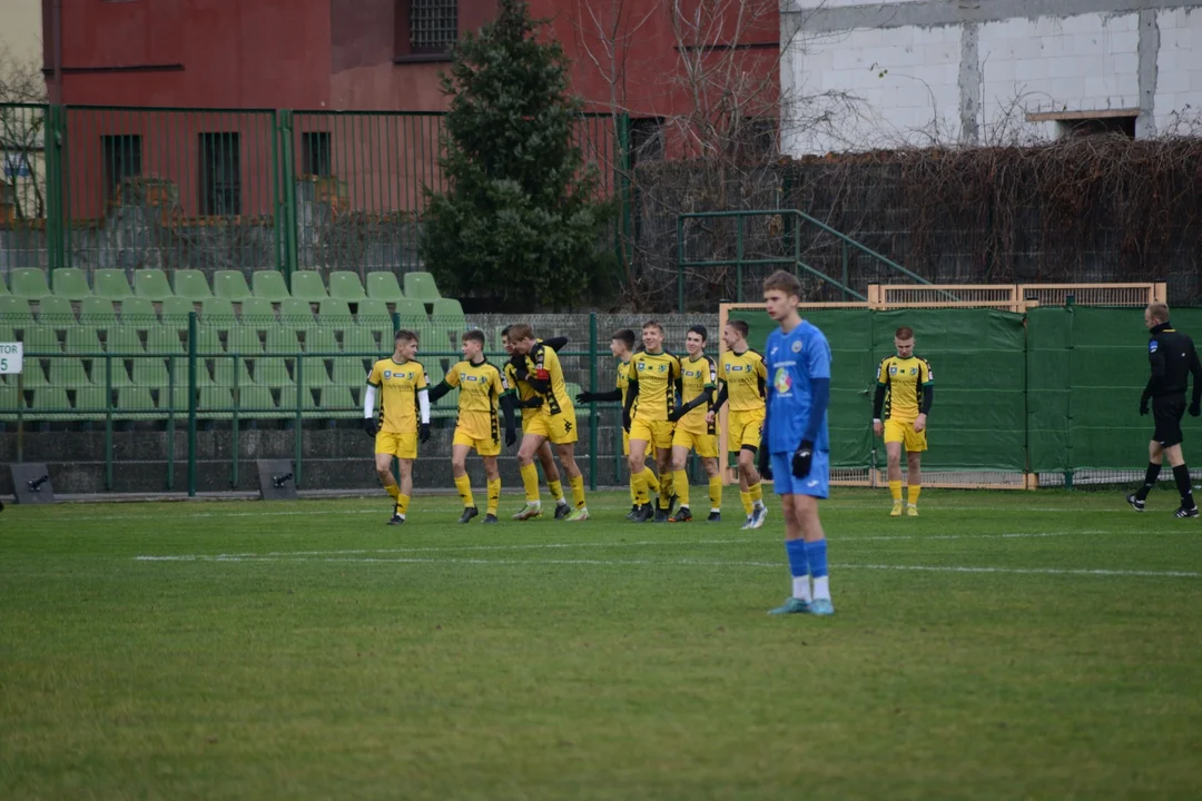 Centralna Liga Juniorów U-15: Siarka Tarnobrzeg - Hutnik Kraków 2:4