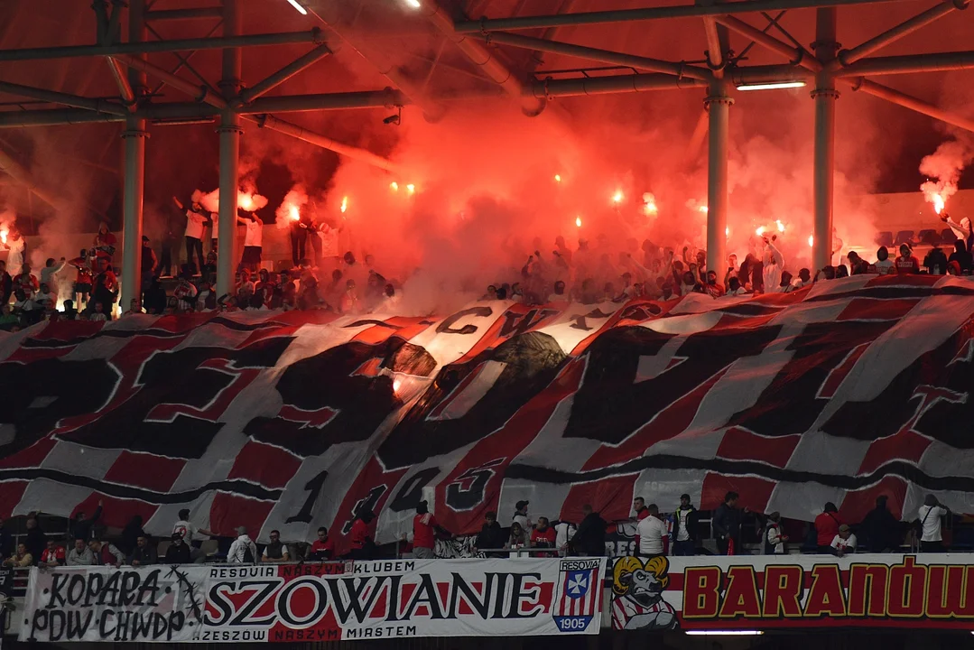 Mecz derbowy. Fortuna 1. Liga: Resovia Rzeszów - Stal Rzeszów