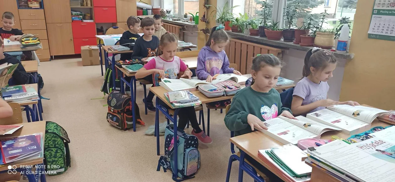 Dotacja dla tuszowskiej szkoły -  „uczymy matematyki na zielono”