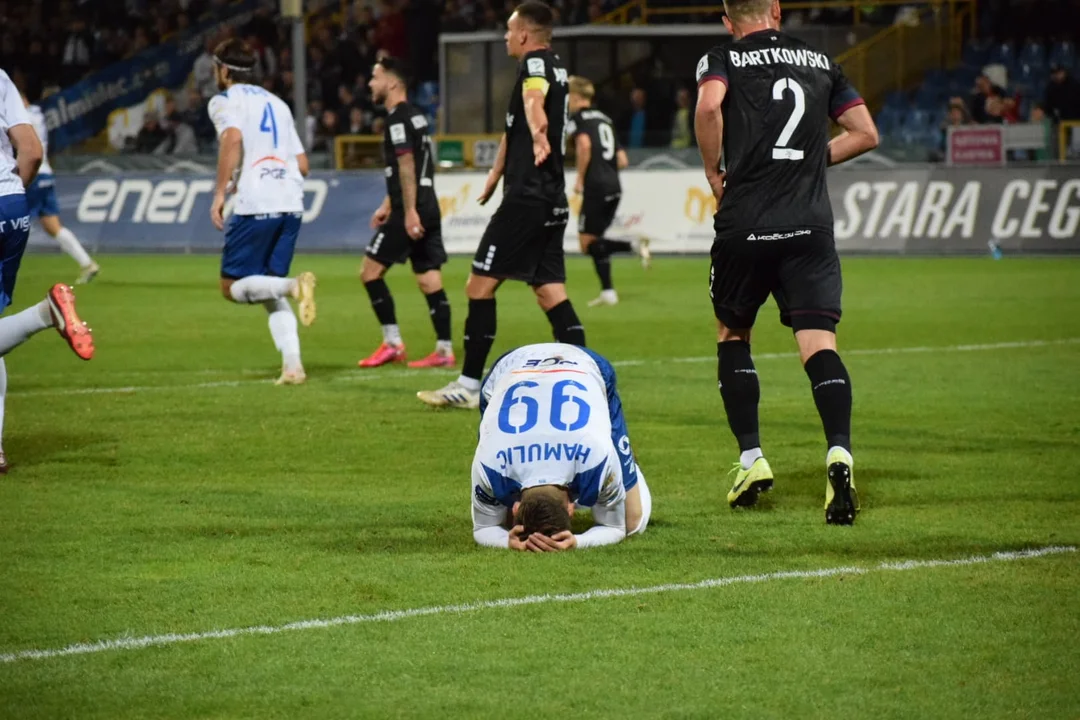 PKO BP Ekstraklasa: Stal Mielec - Pogoń Szczecin 4:2