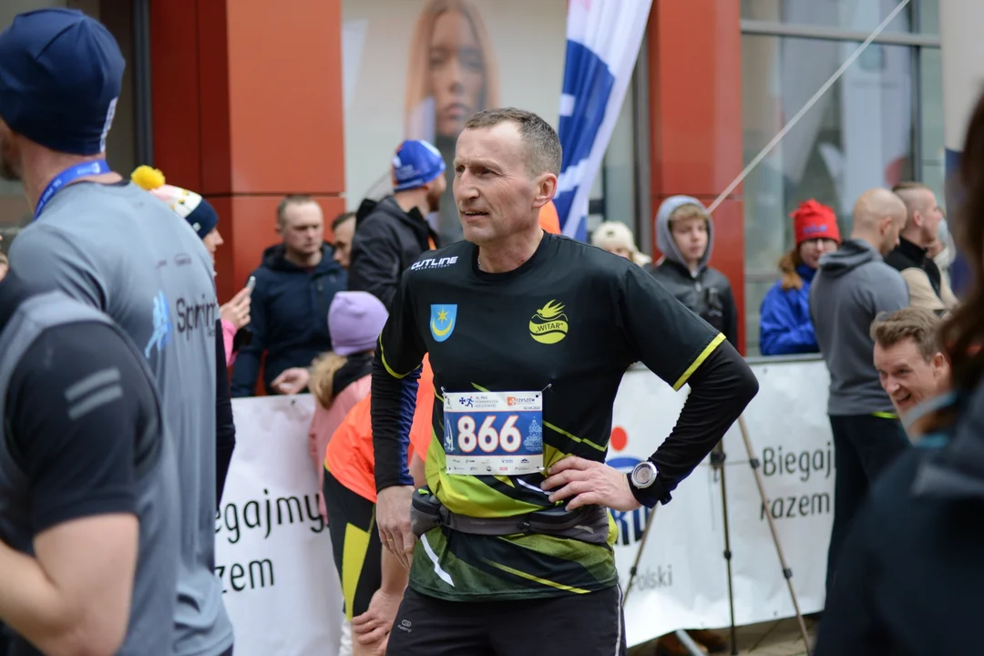 16. PKO Półmaraton Rzeszowski oraz 8. PKO Sztafeta Półmaratońska w Rzeszowie - dużo zdjęć z trasy i mety