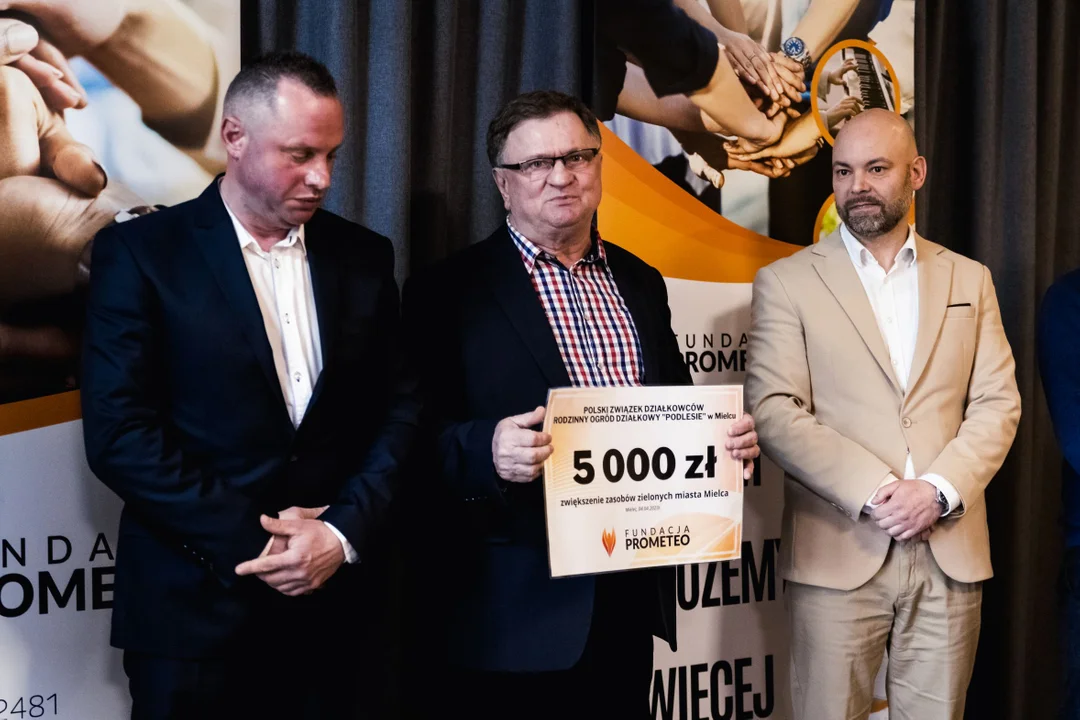 Nowa mielecka Fundacja Prometeo przekazała premierowe dotacje