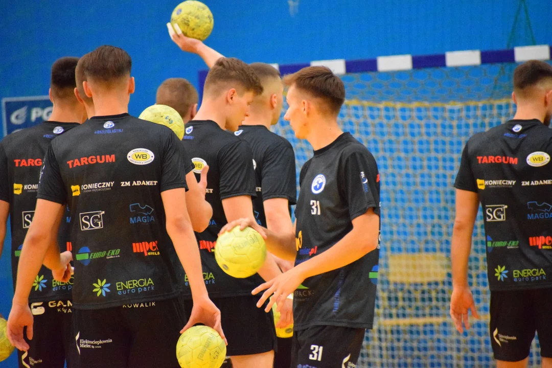 Handball Stal Mielec na treningu