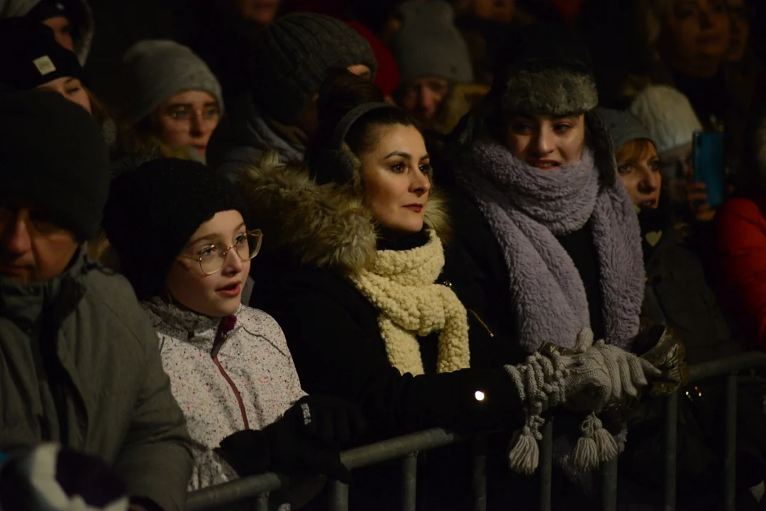 Finał "Choinki Życzeń" - koncert Feel w Tarnobrzegu