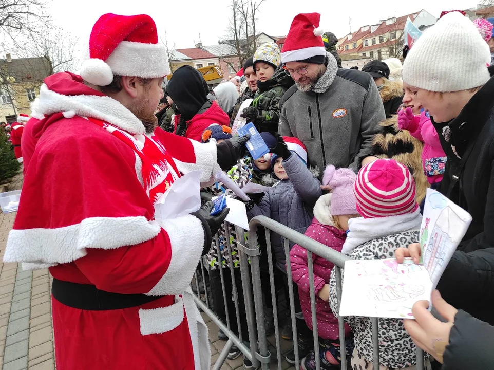 Parada Mikołajów w Tarnobrzegu