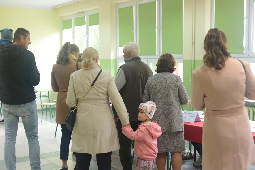 Wybory 2023: Tak głosuje Tarnobrzeg