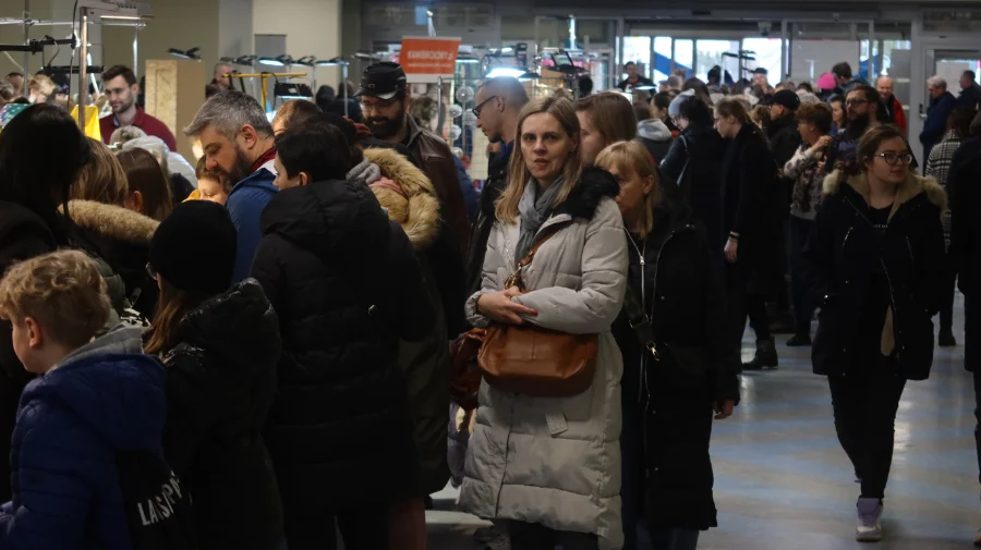 Pierwszy dzień Giełdy Minerałów i Biżuterii w Rzeszowie [ZDJĘCIA, WIDEO]