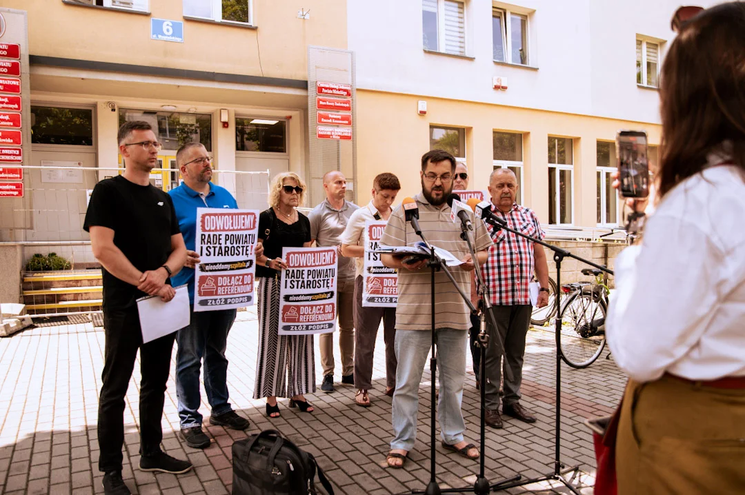 Konferencja pras. nt. komitetu referenderalnego
