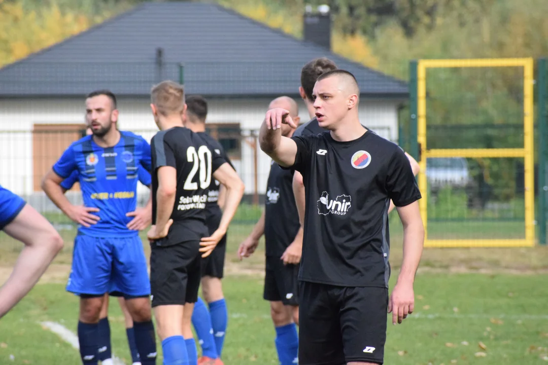 Okręgówka. Smoczanka Mielec pokonała u siebie Radomyśl [ZDJĘCIA, VIDEO] - Zdjęcie główne