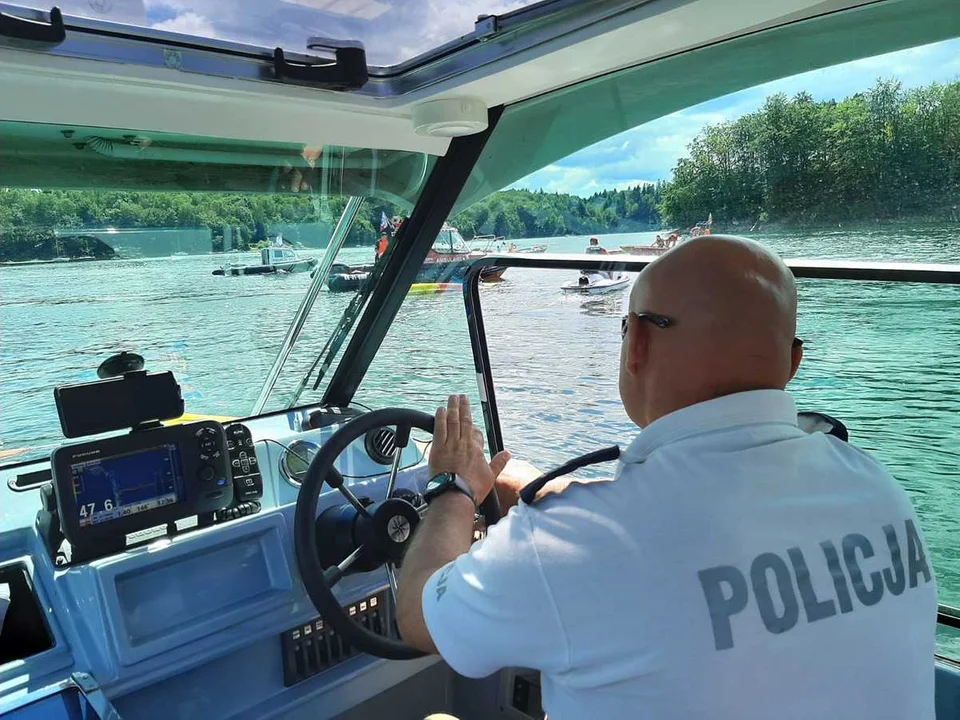 Policjanci z sezonowego Posterunku Policji w Polańczyku podsumowali pracę - Zdjęcie główne