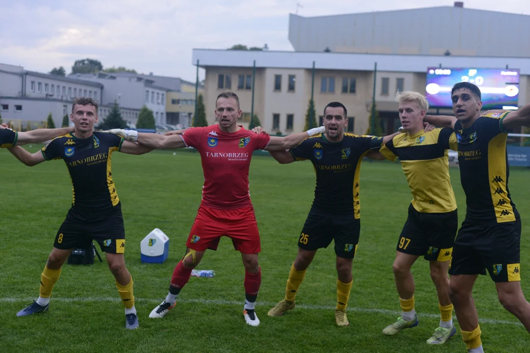 Siarka Tarnobrzeg - KSZO 1929 Ostrowiec Świętokrzyski 2:0