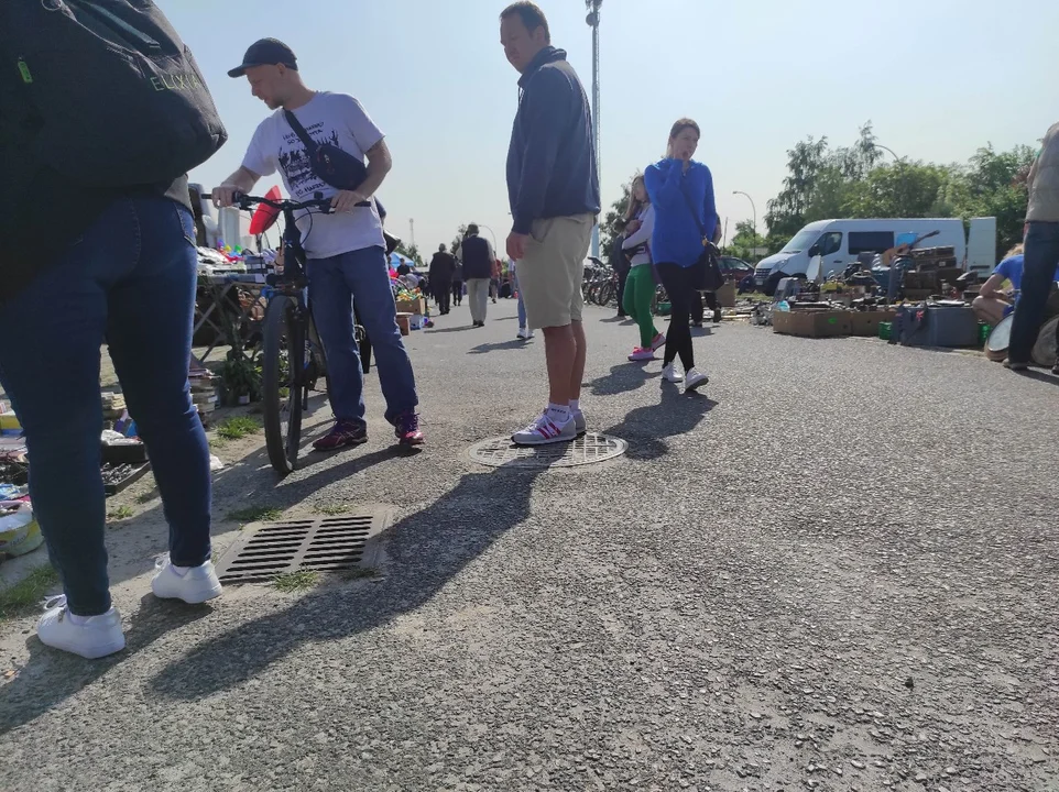 Tarnobrzeski Pchli Targ. Co można kupić?