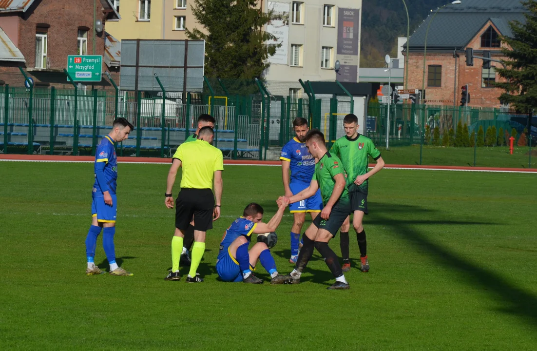 Klasa okręgowa Krosno. Stal Sanok - Zamczysko Mrukowa 8:1