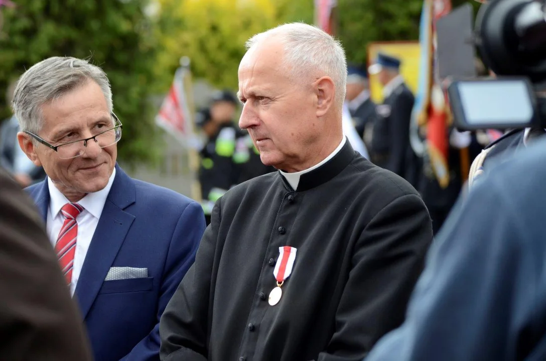 Medale otrzymali najbardziej zasłużeni dla pożarnictwa.