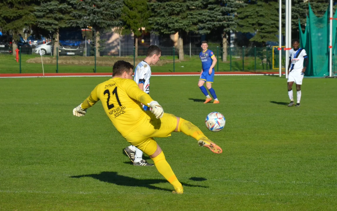 Ekoball Stal Sanok - ZKS Nafta Jedlicze 3:0