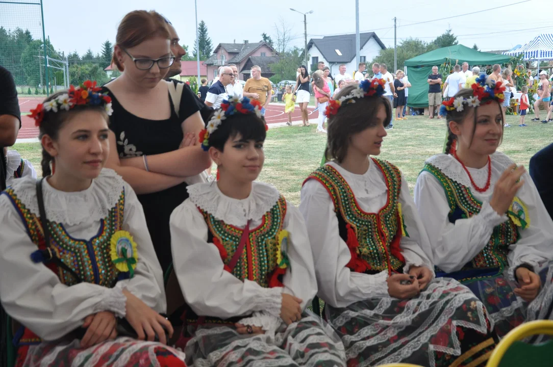 Barwnie i wesoło. Dożynki gminy Tuszów Narodowy [ZDJĘCIA] - Zdjęcie główne