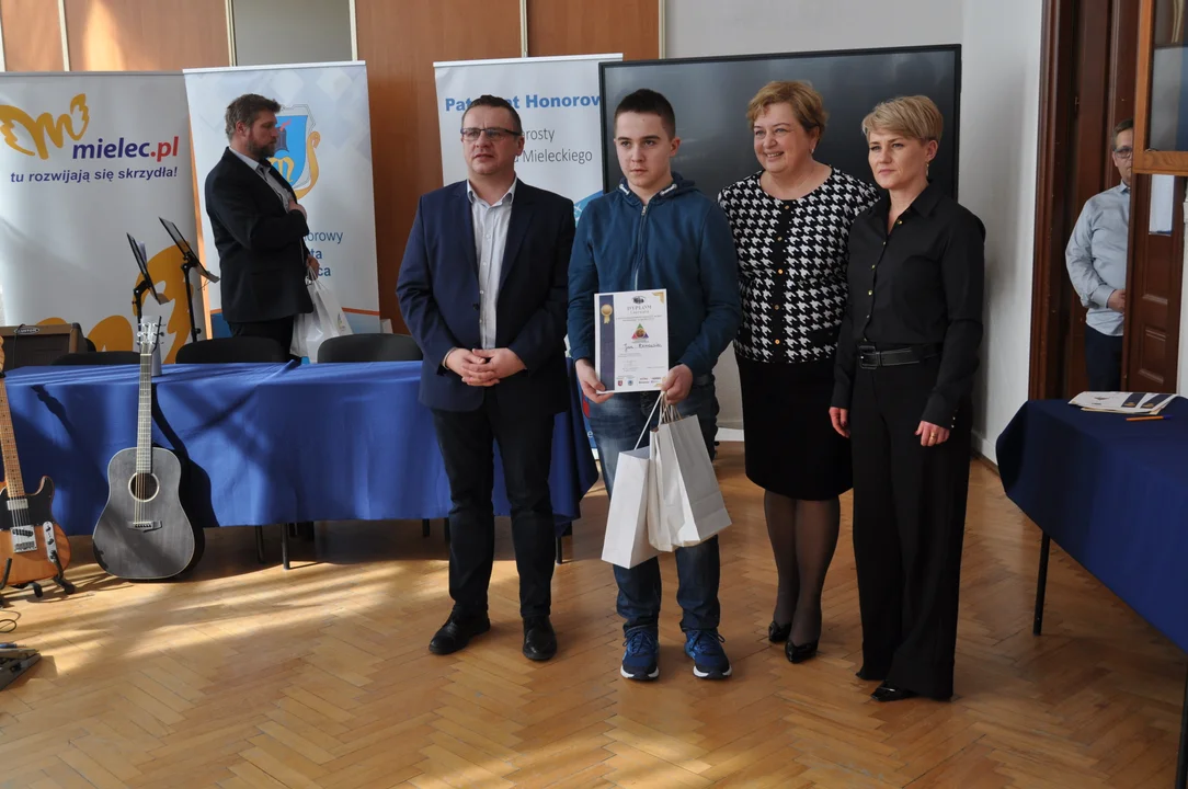 II i II etap Konkursu Wiedzy Technicznej w Mielcu