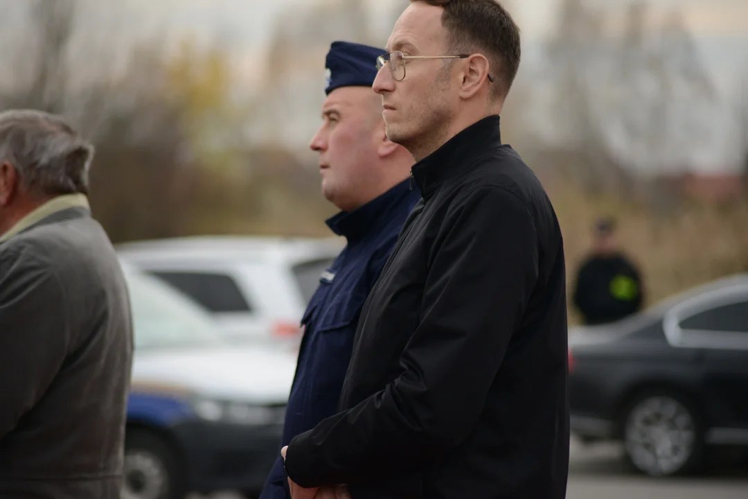 Uroczyste otwarcie obwodnicy Tarnobrzega - pierwsze pojazdy na tej drodze