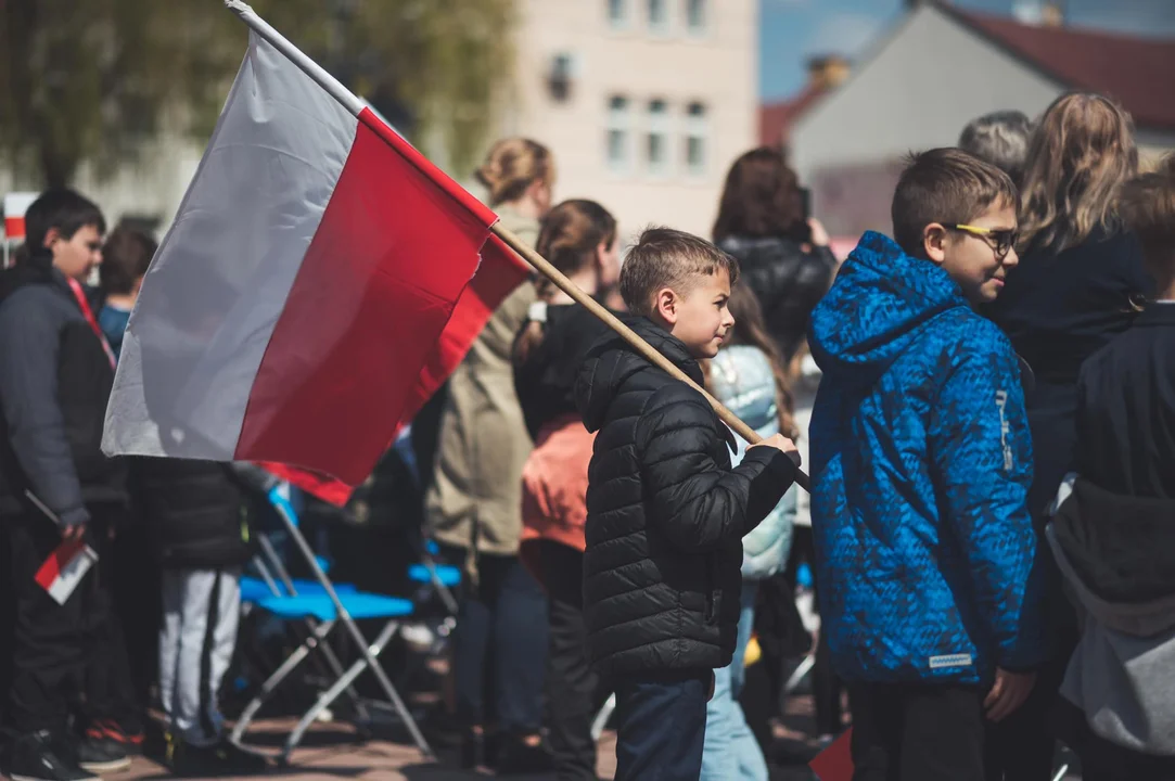 Przedszkolaki z Biało-Czerwoną