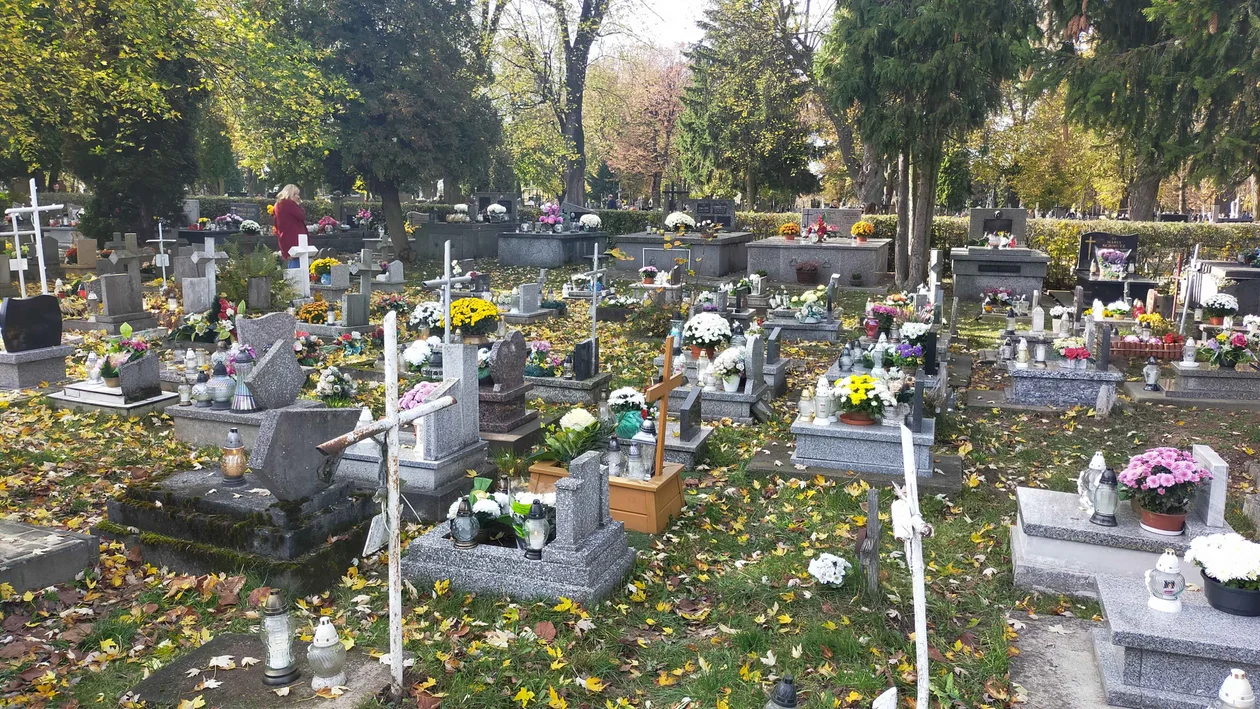 Cmentarz Pobitno