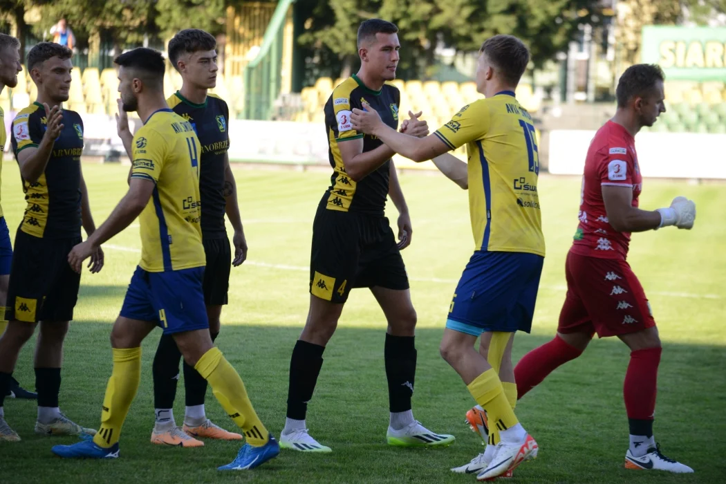 Trzecia liga, grupa 4: Siarka Tarnobrzeg - Avia Świdnik 2:1