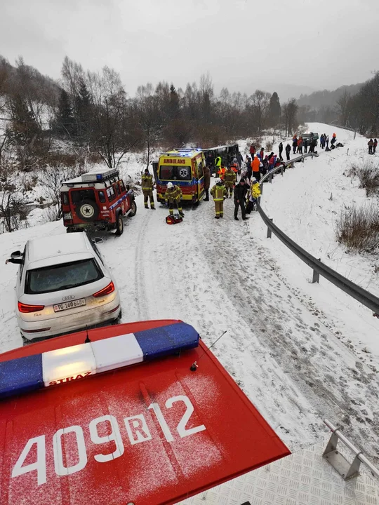 Wypadek autokaru w Bieszczdach