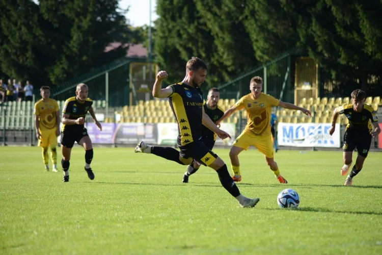 Siarka Tarnobrzeg - Czarni Połaniec 3:2