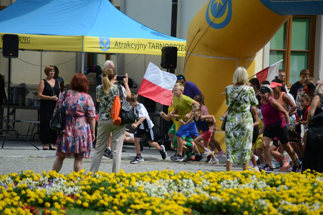 Najlepsze zdjęcia z długiego sierpniowego weekendu na Podkarpaciu. Od biegów po dożynki i pikniki wojskowe