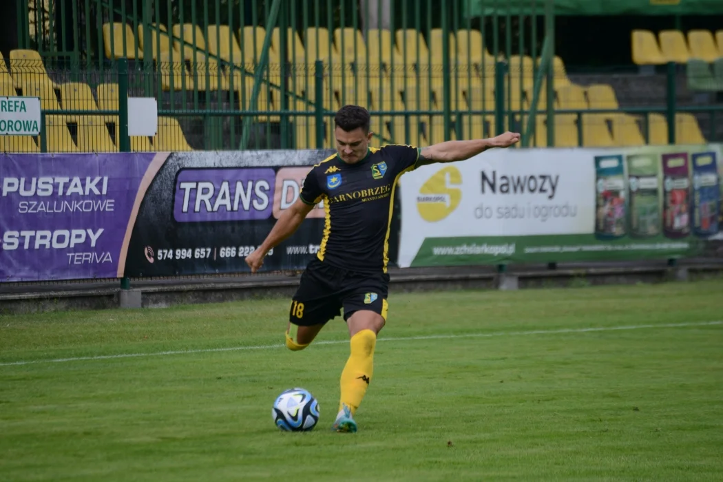 Trzecia liga, grupa 4: Siarka Tarnobrzeg - Sokół Sieniawa 2:0