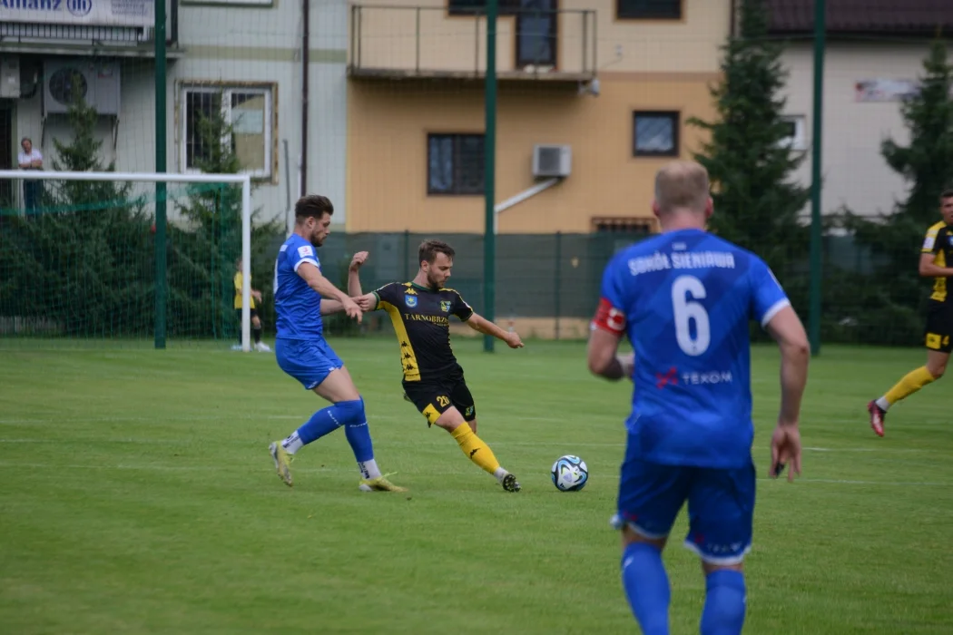 Trzecia liga, grupa 4: Siarka Tarnobrzeg - Sokół Sieniawa 2:0