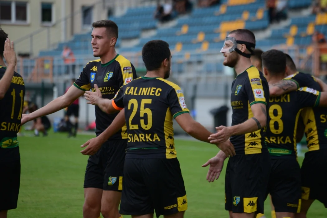 Trzecia liga, grupa 4: Siarka Tarnobrzeg - Sokół Sieniawa 2:0