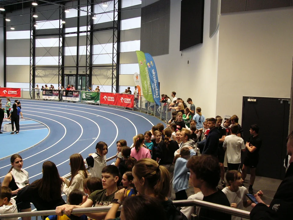 Mistrzostwa Rzeszowa w lekkiej atletyce Szkół Podstawowych w UCL.